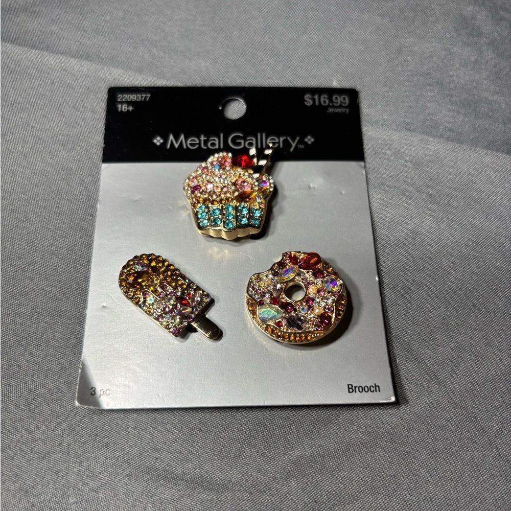 4 pc NEW Fun Food Brooch Bundle NWT